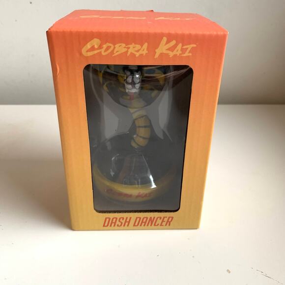 Cobra Kai Cobra Dash Dashboard Snake Dancer Bobble Figure 5" Karate Kid Figurine - Picture 7 of 13